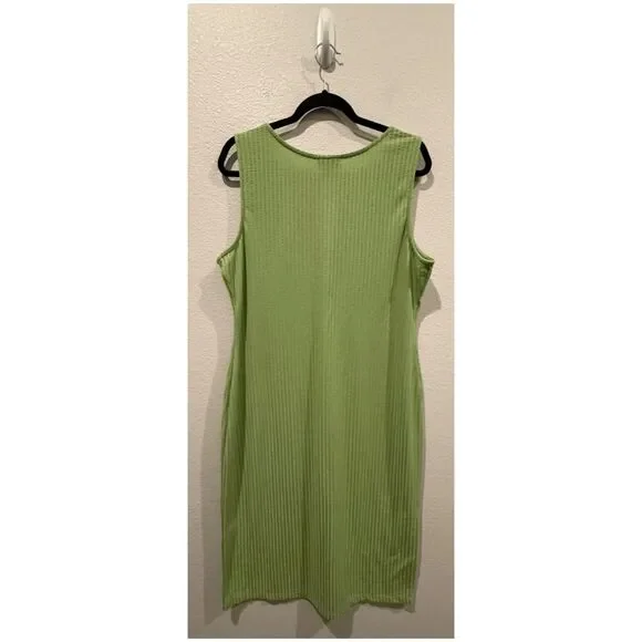 MODCLOTH Green V Neck Sleeveless Ribbed Tank Midi Dress - Picture 3 of 3